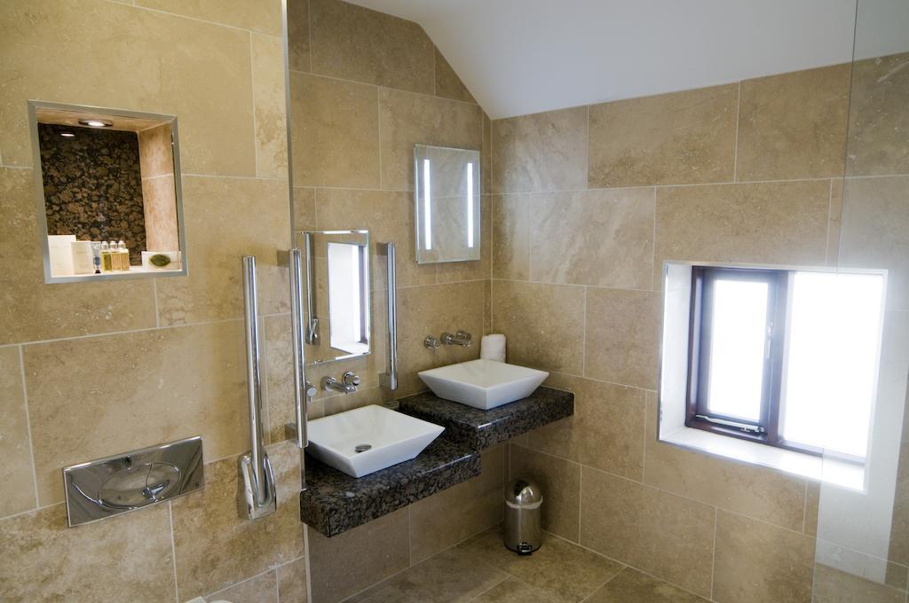 Ashby cum Fenby Hall Farm Hotel And Restaurant מראה חיצוני תמונה